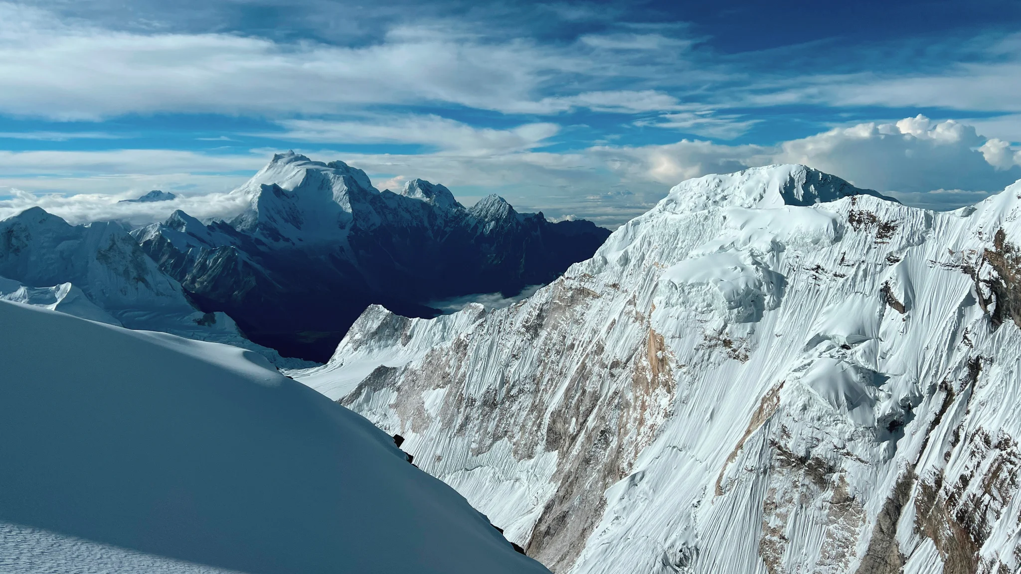 HIMLUNG HIMAL EXPEDITION